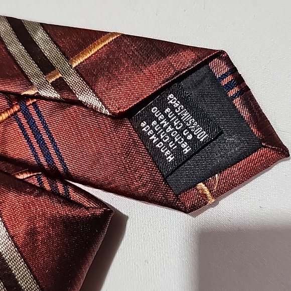 Van Heusen Men's Silk Tie 👔 - Picture 3 of 6